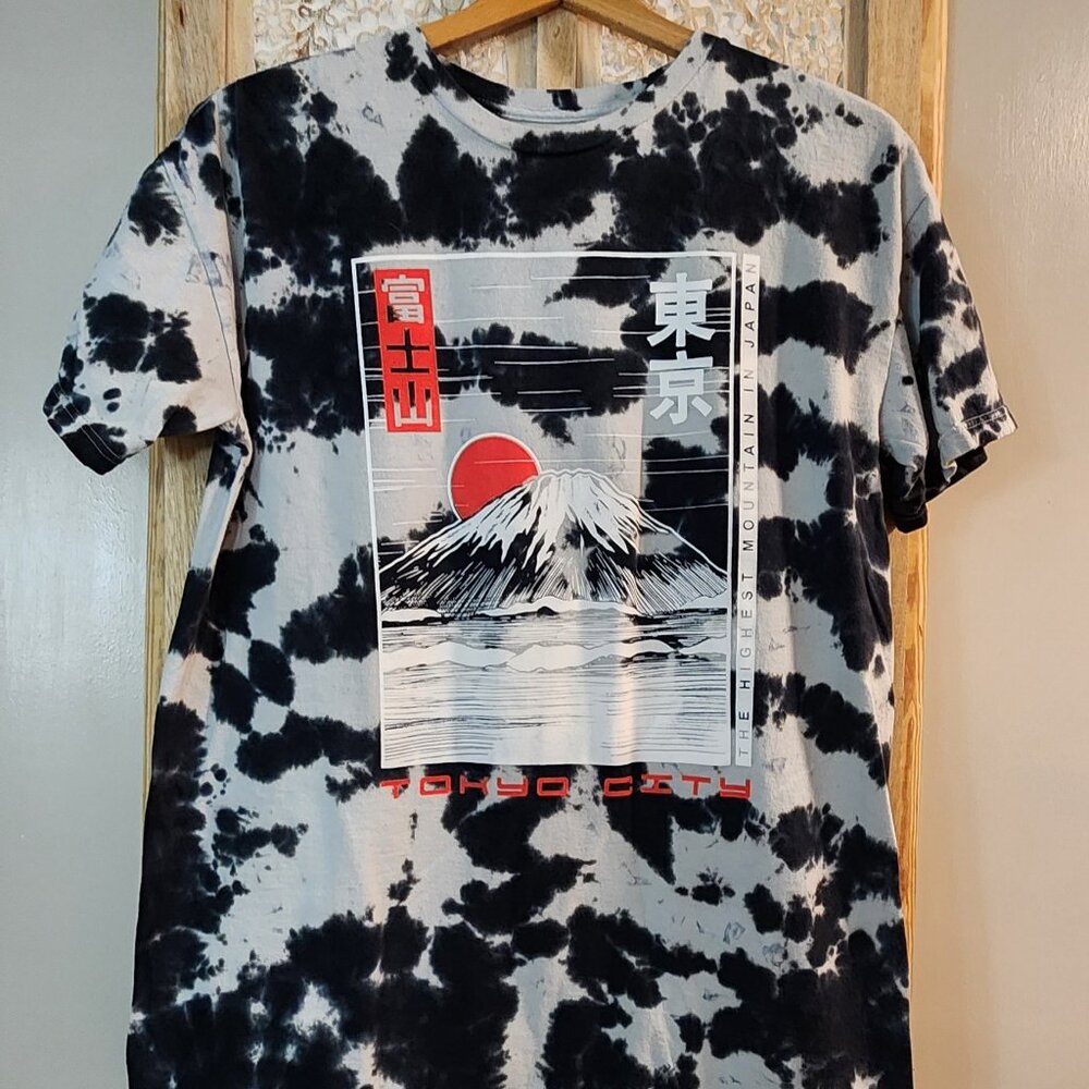 Bowery Supply Co. Tokyo City Tie-Dye Tee – Men’s Large